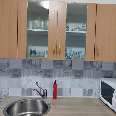 Apartman Ely Апартаменты